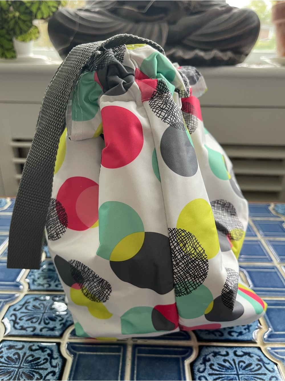 Thirty-One Aqua Multi-Color Drawstring Lunch Tote - Picture 8 of 11